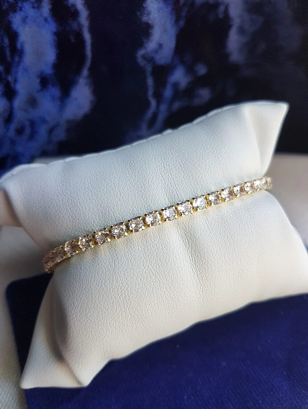 Swarovski Elements 18Gold Over 925 Sterling Silver Delicate Tennis Bracelet NEW - Picture 2 of 9